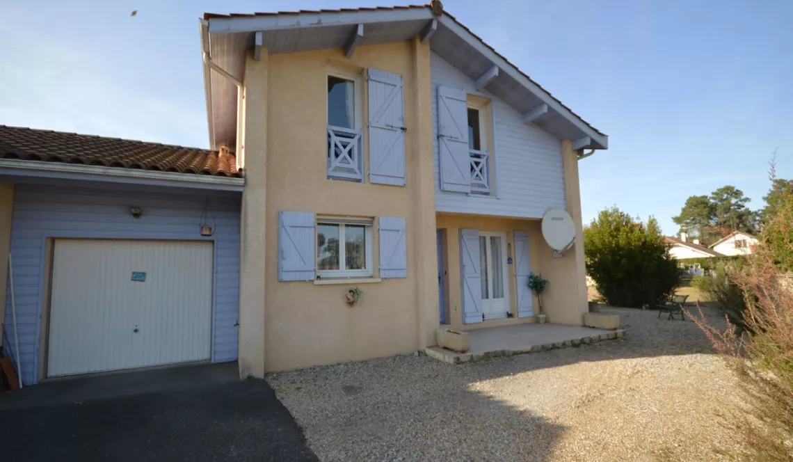 Labenne Exclusivité - Maison mitoyenne de 105 m² H et ses 3 chambres sur 820 m² de terrain