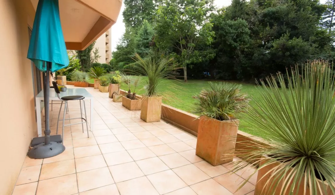 RARE à Bayonne Beyris le Flore - Type 2 de 50 m² habitable plus terrasse de 40 m²