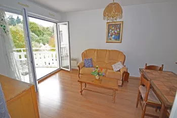 Anglet centre - Très bel appartement type 2 de 48 m² habitable avec cave et garage