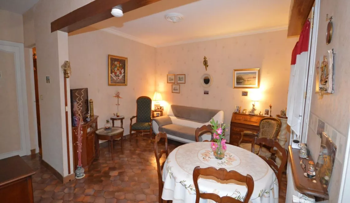 RARE - Adorable petite maison à Anglet Montbrun et ses trois chambres sur 216 m² de terrain