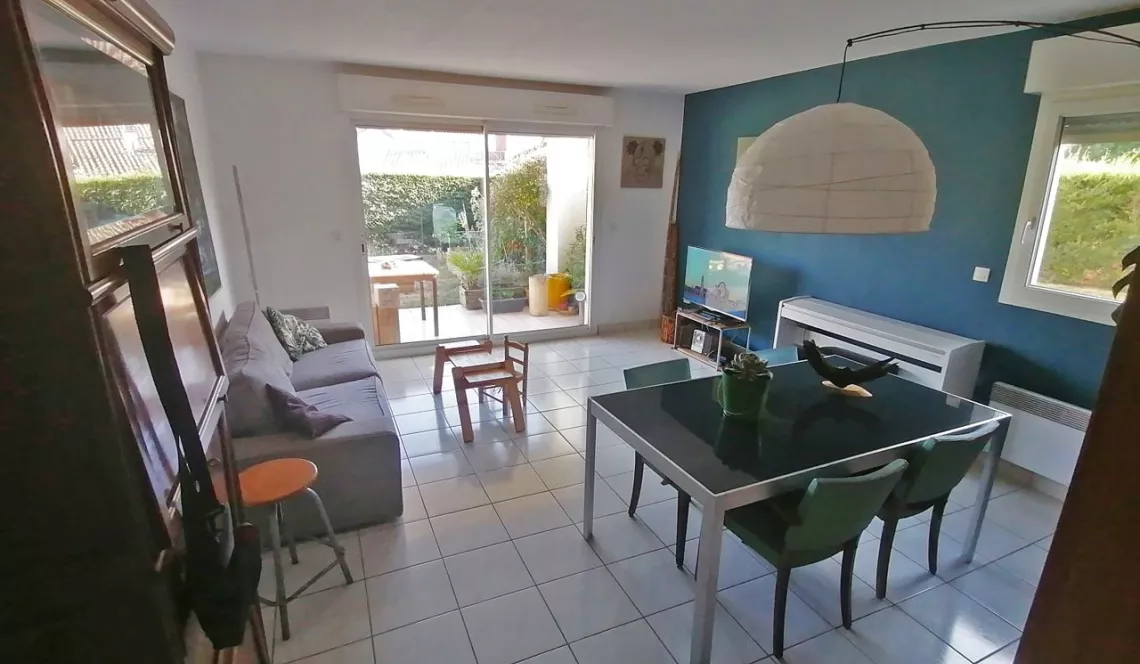 RARE Anglet Blancpignon - Type 3 de plain pied de 68 m² H avec jardin + cave + parking extérieur