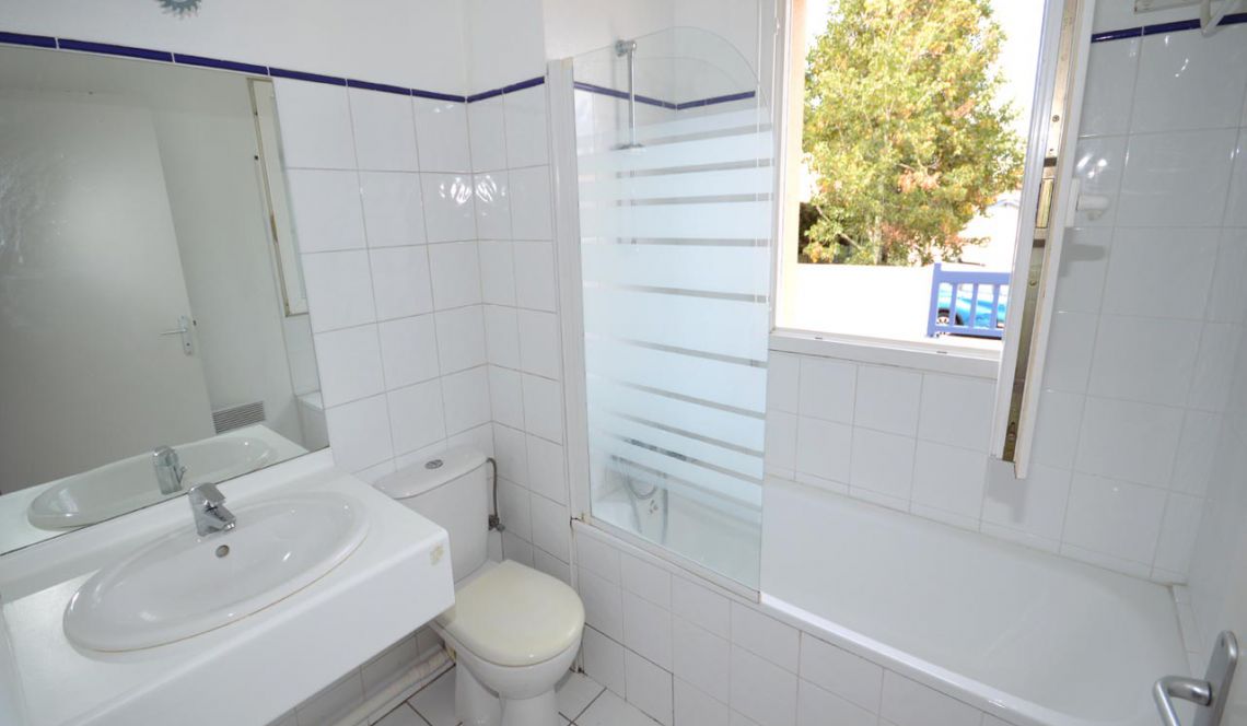 Anglet Blancpignon - Type 2 de 32 m² habitable dans petite résidence + terrasse + parking sous-sol