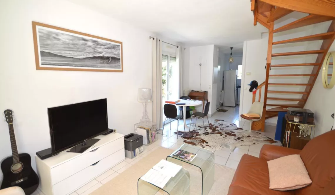 Biarritz Beaurivage - Atypique duplex type 3 de 63 m² H + terrasse + cave + 2 parkings