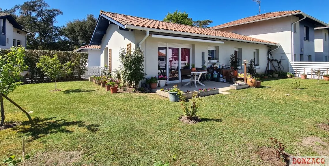 Capbreton - Joli plain-pied de 70 m² habitable, 2 chambres sur parcelle de 314 m² + garage