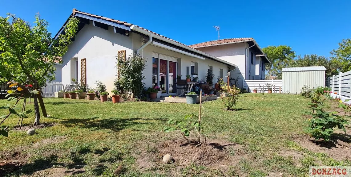 Capbreton - Joli plain-pied de 70 m² habitable, 2 chambres sur parcelle de 314 m² + garage