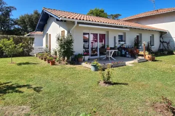 Capbreton - Joli plain-pied de 70 m² habitable, 2 chambres sur parcelle de 314 m² + garage