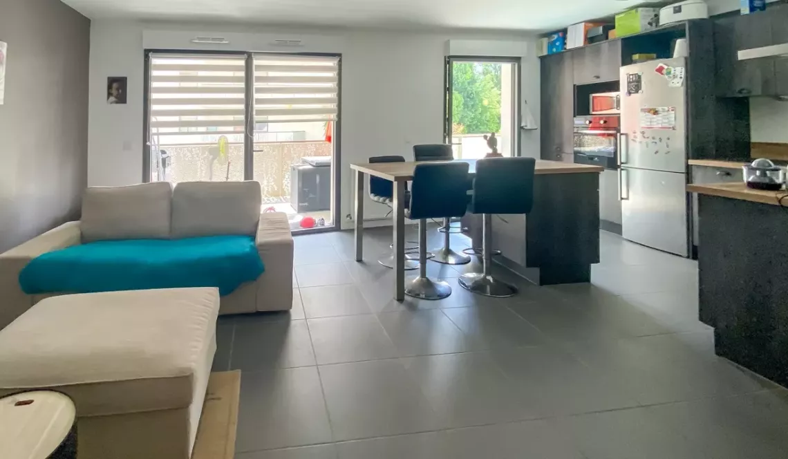 Bayonne St Esprit - Dans résidence de 2019, type 3 de 64 m² H, terrasse de 40 m² + parking