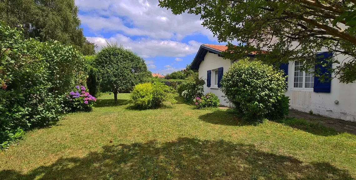 St Vincent de Tyrosse - Maison de 126 m² H, 4 chambres sur 620 m² de terrain + garage