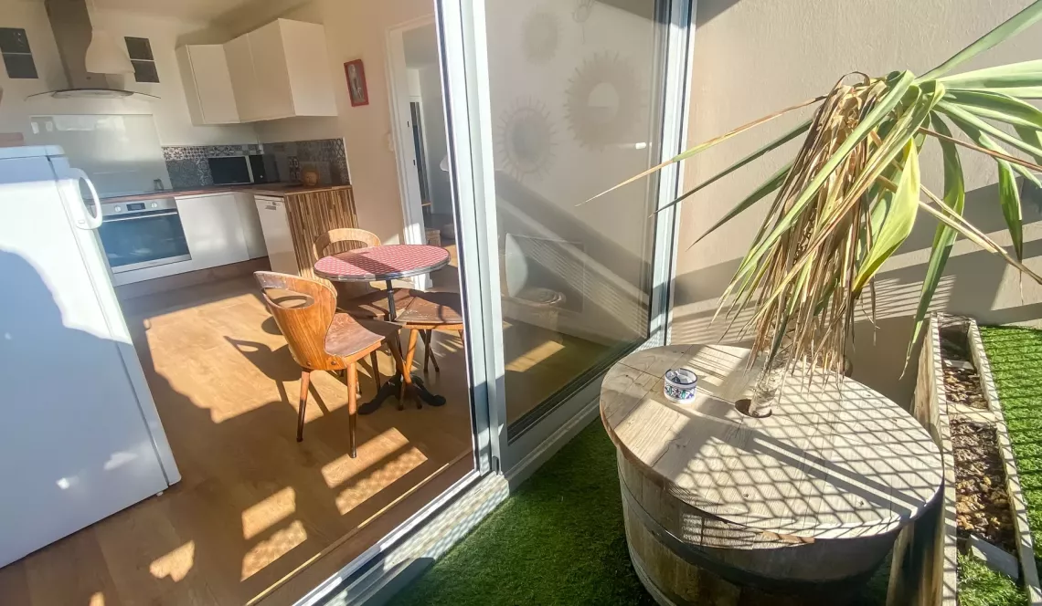 Biarritz 1 km des plages et centre ville - Type 4 de 90 m² habitable + balcon sud échappée mer + cave + 2 parkings