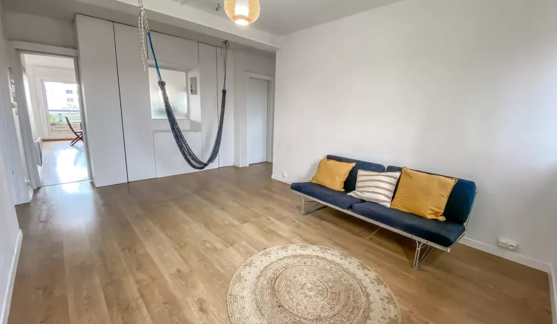 Biarritz 1 km des plages et centre ville - Type 4 de 90 m² habitable + balcon sud échappée mer + cave + 2 parkings