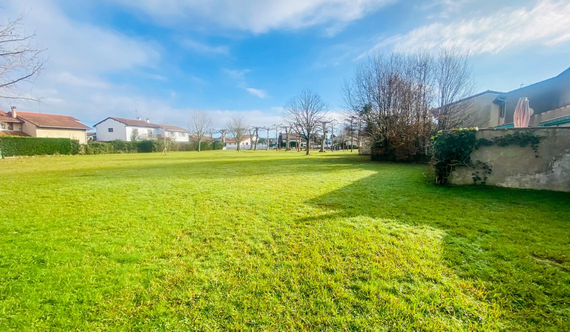 Tarnos quartier les Platanes - Belle traditionnelle de 157 m² habitable, 4 chambres, véranda chauffée + piscine sur 610 m² de terrain