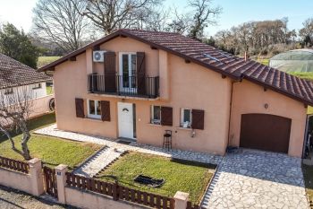 Tarnos quartier les Platanes - Belle traditionnelle de 157 m² habitable, 4 chambres, véranda chauffée + piscine sur 610 m² de terrain