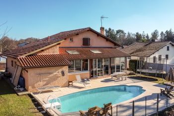 Tarnos quartier les Platanes - Belle traditionnelle de 157 m² habitable, 4 chambres, véranda chauffée + piscine sur 610 m² de terrain