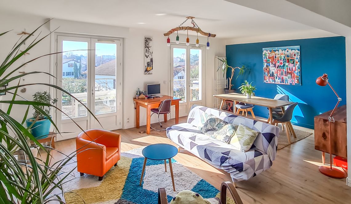 Anglet Montbrun - Belle et grande maison lumineuse de 165 m² H sur deux niveaux sur 547 m² de terrain