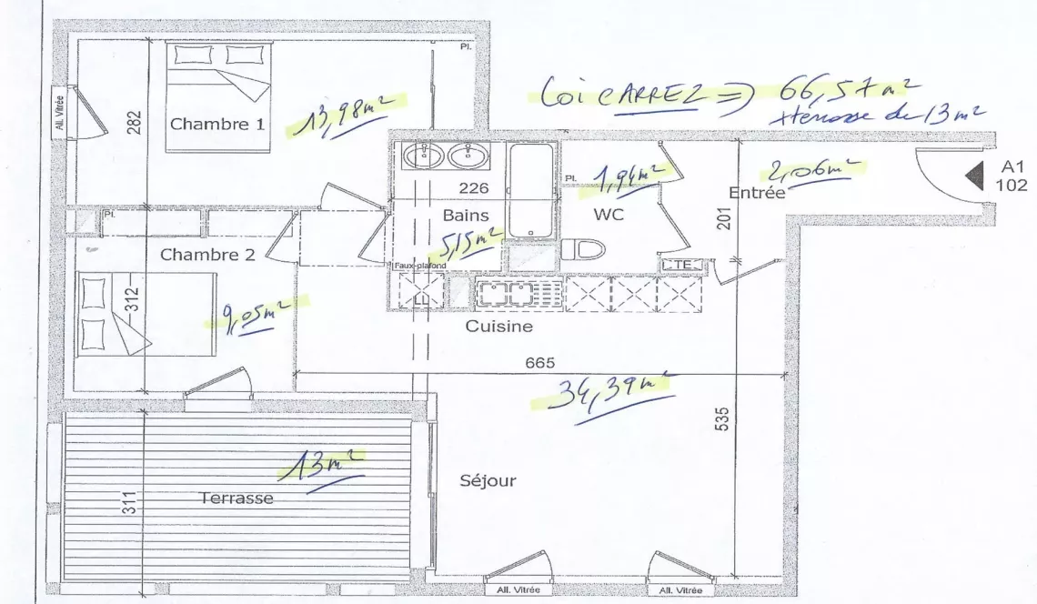 Bayonne Rive droite - Beau type 3 de 67 m² habitable, pièce de vie de 34 m² + terrasse + 2 places parking en sous-sol