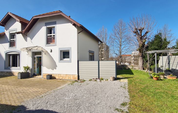 Bayonne Marracq - Belle maison des années 30 de 172 m² habitable, 4 chambres sur 350 m² de terrain