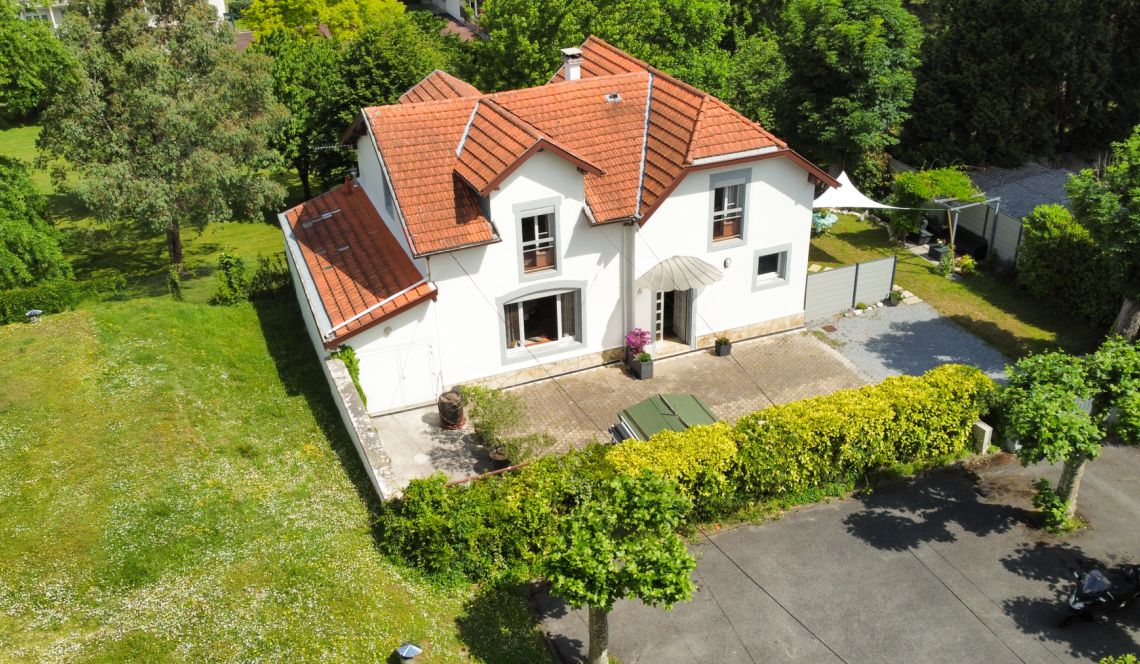 Bayonne Marracq - Belle maison des années 30 de 172 m² habitable, 4 chambres sur 350 m² de terrain