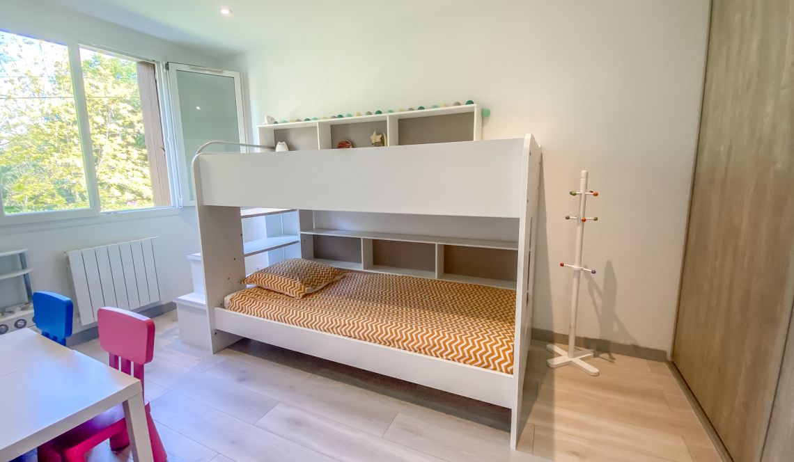 Anglet quartier Montbrun, proche plages  - Type 4 de 72 m² habitable rénové en 2021, 3 chambres, belles prestations!