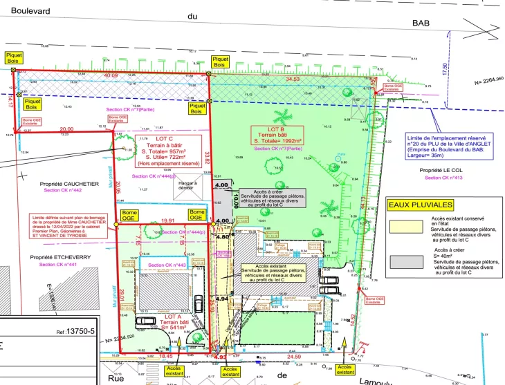 Anglet - Terrain à bâtir plat d’une surface de 500 m², prévoir viabilisation + branchement tout à l’égout