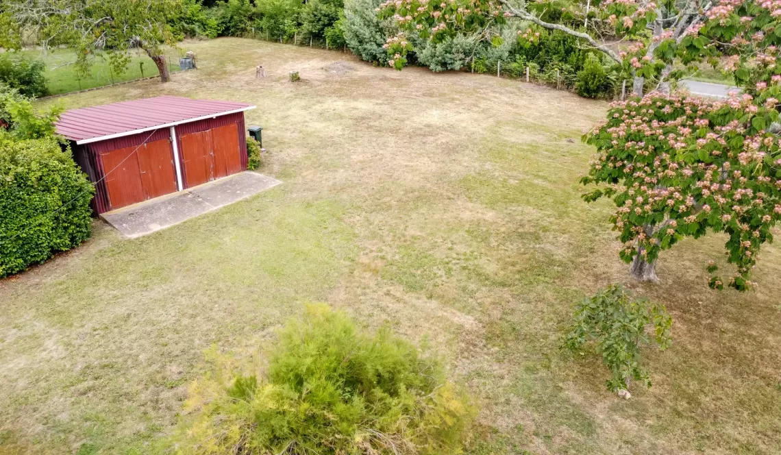 RARE à Anglet rue de Lamouly - Terrain à bâtir plat d’une surface de 500 m², prévoir viabilisation + branchement tout à l’égout