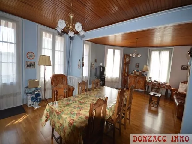 Exclusivité Bayonne St Esprit - Type 4 de 98 m² habitable, studio indépendant + cave