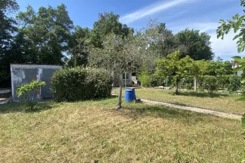 Tarnos au calme, côté de la plage - Terrain à bâtir plat de 460 m² avec viabilisation en bordure pour un projet sympa!