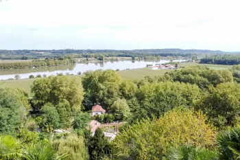Urt au cœur du village - Maison ancienne de 197 m² habitable à rénover plus petit jardin sur parcelle de 244 m²