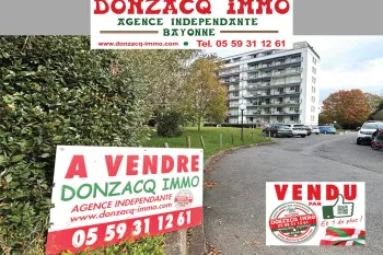 Bayonne Allées Paulmy au calme - Type 3 de 93 m² habitable, pièce de vie de 33 m² avec terrasse, loggia, cave et place de parking couvert