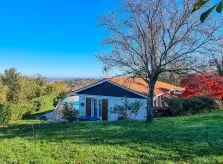 Baisse de prix significative pour ce joli plain-pied.....