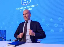 ZIZOU devient notre nouveau sélectionneur de l’équipe de France de Football!