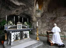 LA PAPE LEON XIV en France, à Paris et Lourdes!